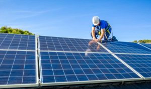 Installation et mise en production des panneaux solaires photovoltaïques à Grandchamps-des-Fontaines